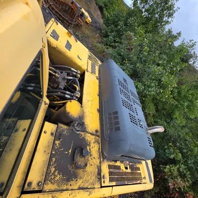 2000 KOMATSU PC400LC-6LM Excavator | Iron Listing (50)