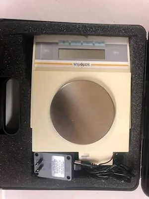1092-380 Sartorius Bench Model Analytical Precision Scale, Model BL-610