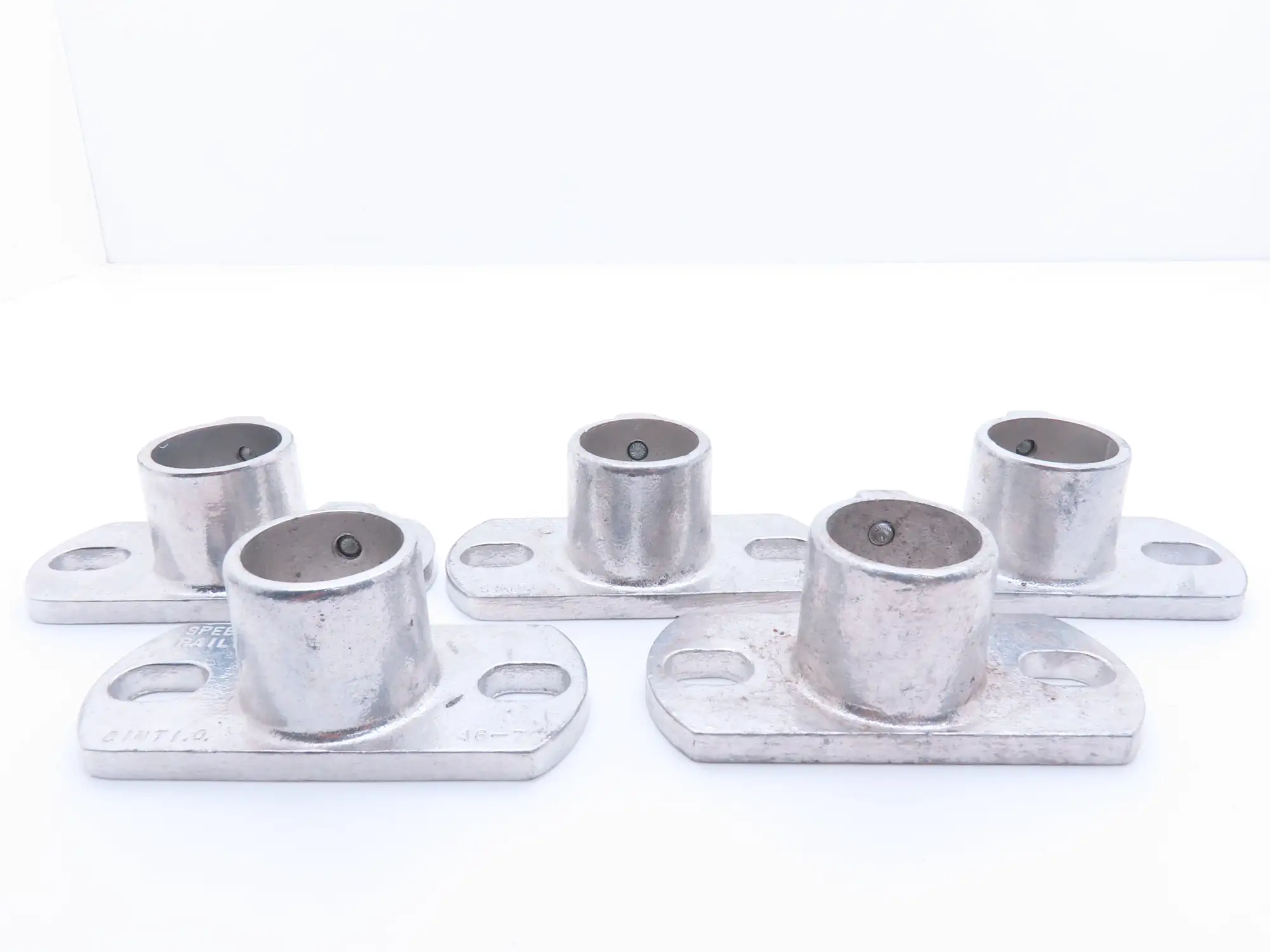 Hollaender 46-7 1-1/4 Speed-Rail Base Flange 1-1/4" Pipe Fits 1.66" OD Lot of 5