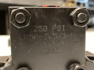 Used HYDRO LINE LR5A-1.5X3-N-0.63-2-N-N-N-1-1 Hydraulic Cylinders Ohio US | Surplus Asset Holdings #1246177
