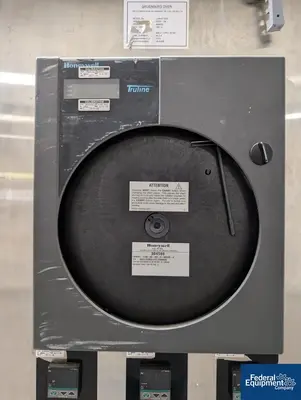 USED Gruenberg Gruenberg Oven, Model L18H27.0SS