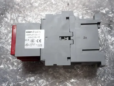 NEW ALLENBRADLEY 100SC12EJ14C