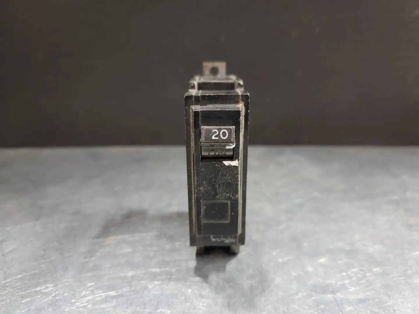 Used CANADIAN GENERAL ELECTRIC TQB1120 Switchgears British Columbia CA | Lenmark #327902