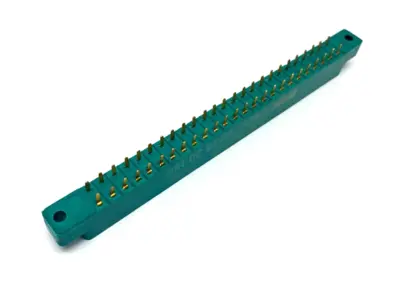 252 25 30 160 | TRK Cinch  Solder Tab Dual Edge Electronic Connector Female - Used