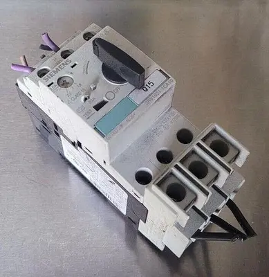USED SIEMENS 3RV1021-1CA10