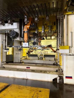 USED 2014 SCHULER SCHULER SSL4-2500-5.0X2.5-1300 / SSL4-1200-5.0X2.5-1300 PRESS
