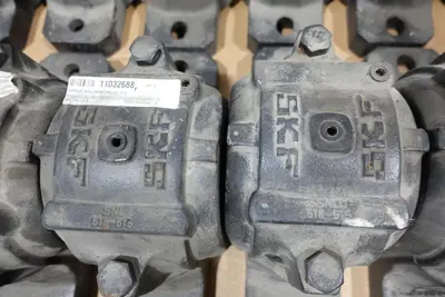 PALLET OF ASSORTED SPLITCASE PILLOW BLOCK BEARING HOUSINGS, SKF, FAG, DODGE, ROYERSFORD