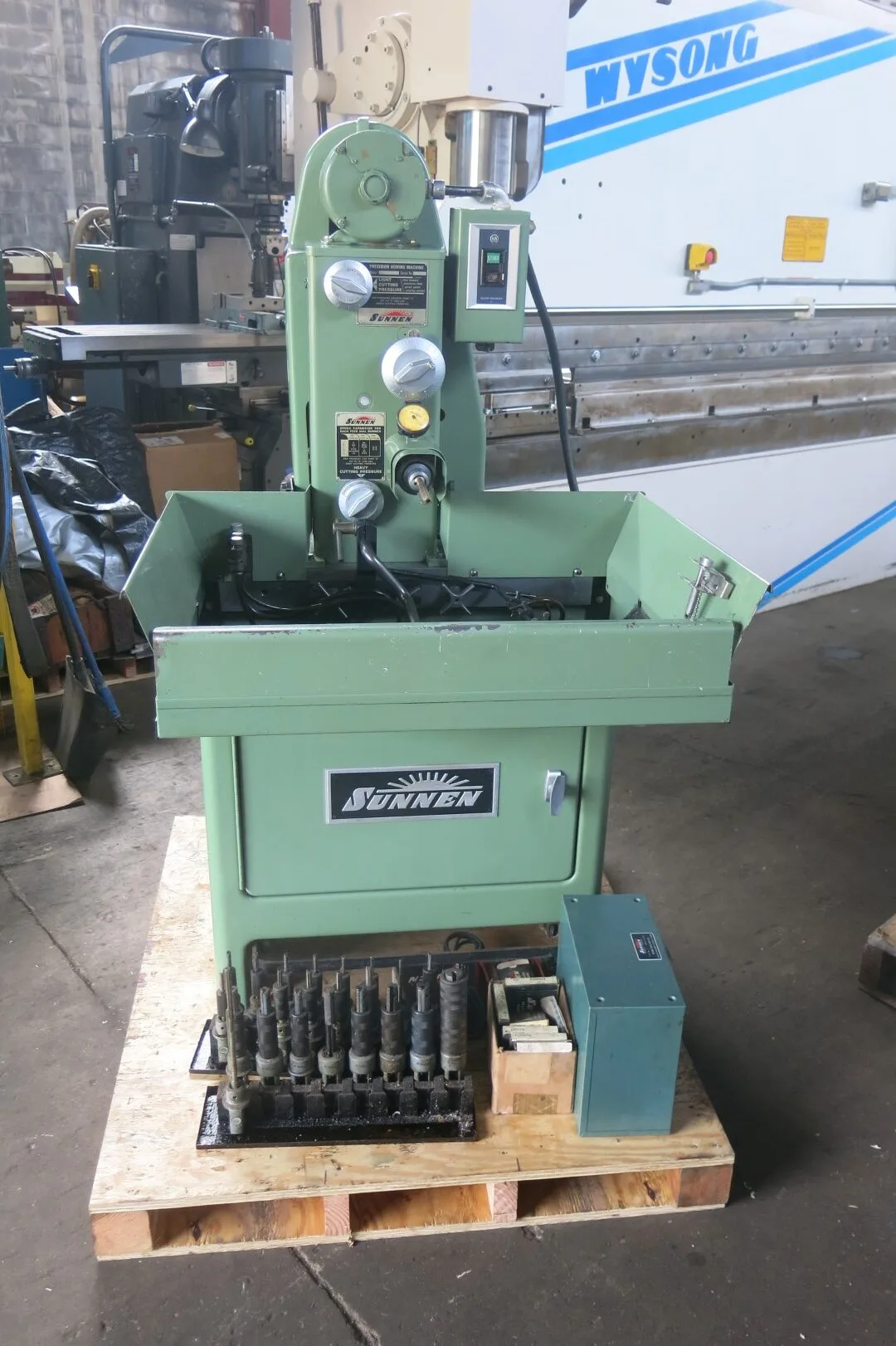 USED SUNNEN HONING MACHINE MBB-1660