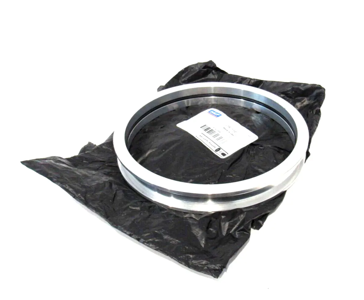 NEW SKF LOR-156 RING SEAL LOR156