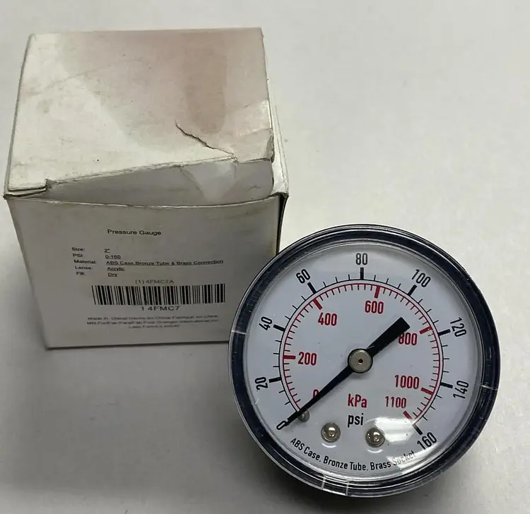 New | in-Stock GRAINGER 4FMC7A Universal Pressure Meters Ohio US | Surplus Asset Holdings #1240812