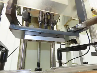 Casati HF/BP Hinge Boring Machine 230V 3Ph 1.5 HP Pneumatic Insertion