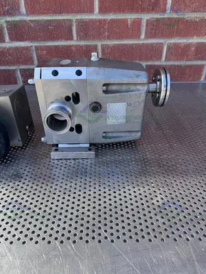 USED VIKING IDEX S2M ROTARY LOBE W/ STAINLESS 2 HP MOTOR 230/460V