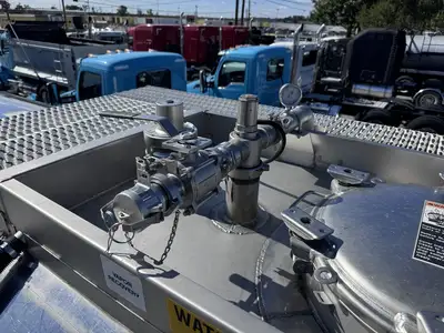 Used 2018 BRENNER FOOD GRADE Tanker Trailers Texas US | MCO Truck & Equipment #1513796