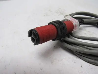 Eaton Cutler Hammer E58CAL18T110R2 Photoelectric Sensor 18 Mm Full Tubular