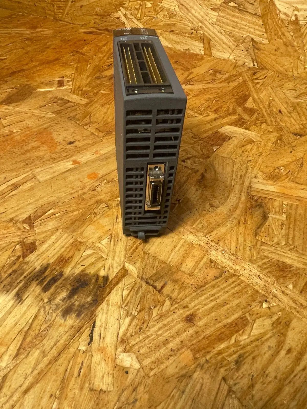 USED Mitsubishi Electric Mitsubishi Electric MR-J2S-10B