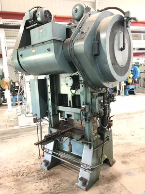 USED 1977 MINSTER MINSTER S1-100-30-30 PRESS