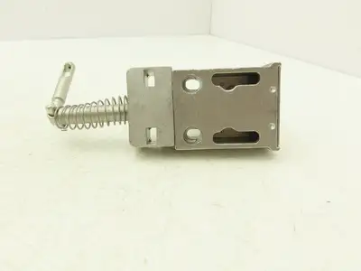 Allen Bradley 440T-MSALE10BC Guardmaster Trapped Key Interlock Switch With Key
