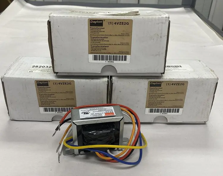 New | in-Stock DAYTON 4VZE2G Miscellaneous Equipment (Electrical & Power) | Surplus Asset Holdings #1189865