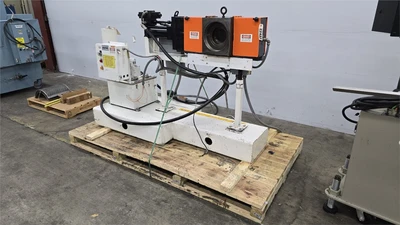 4.5" Extek Screen Changer With Hydraulic Power Pack