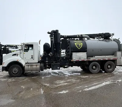 2022 Vactor HXX Hydro Excavator | American Contractors Equipment Supply (2)