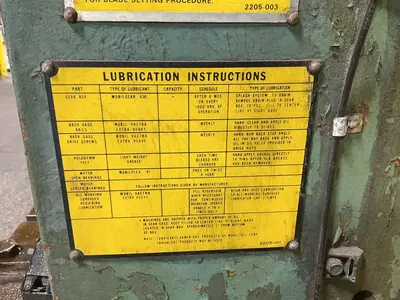 Used WYSONG AND MILES CO. 1610 Power Squaring Shears (Gauge) Ohio US | HGR 24 #1520787