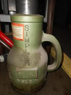 6744-185 Lee Casting 4-Post Rubber Mold Vulcanizer