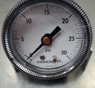 Ashcroft 595-04 2'' Pressure Gauge. 6D