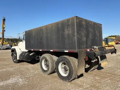 Used 1995 MACK RD690S Water Trucks North Carolina US | Southeastern Equipment Corp #1467794