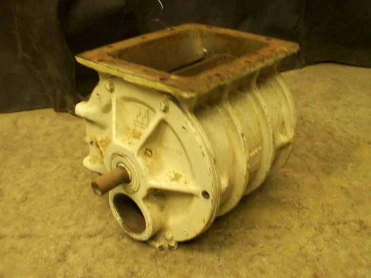 Used _UNKNOWN_ BTFS1110-8NH1L Air Locks Minnesota US | A&I Equipment #1317700