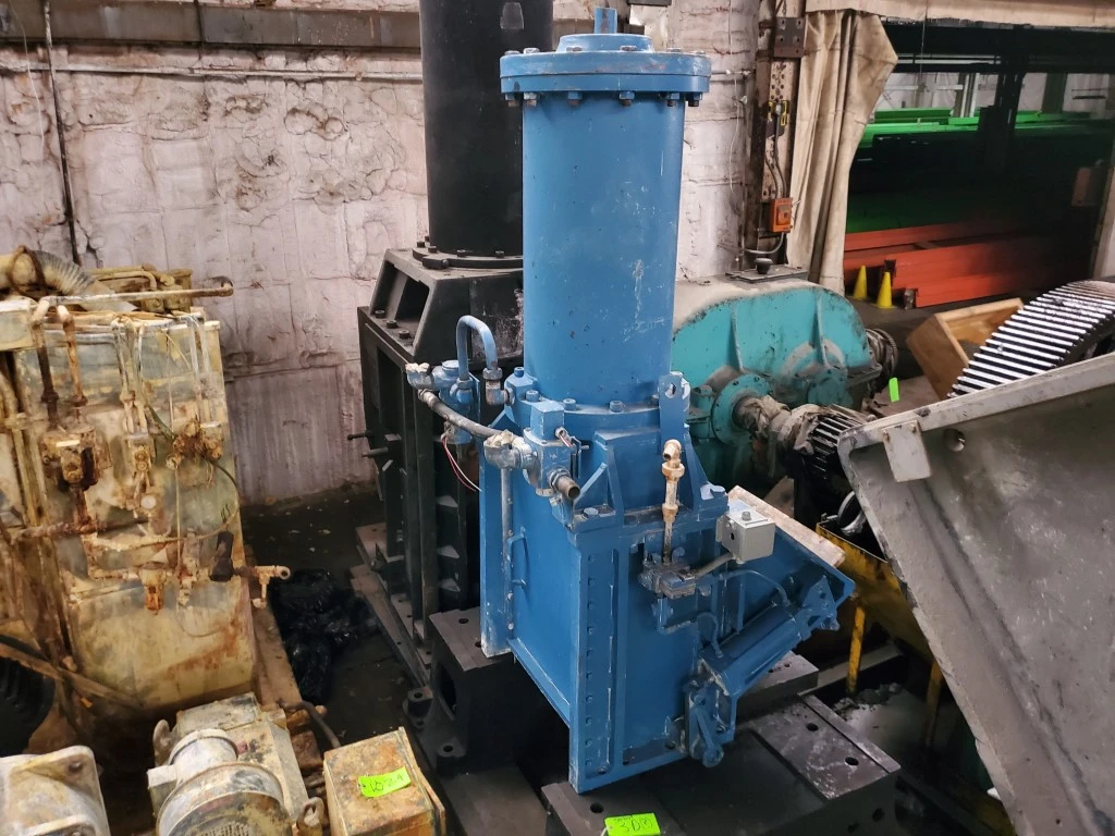 Pneumatic Hopper for Farrel F80 Mixer