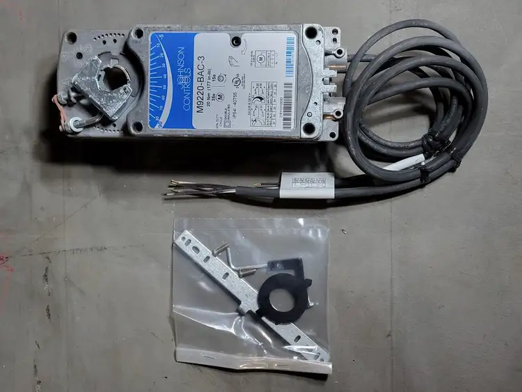 Used JOHNSON CONTROLS M9220-BAC-3 Electric Motor Driven Actuators British Columbia CA | Lenmark #255318
