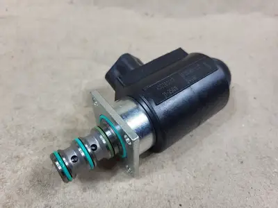 Solenoid Coil and Valve XFD50RH-LHD, 11-2501F