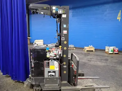 USED RAYMOND EZ R40TT