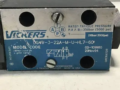 USED VICKERS DG4V-3-22A-M-U-HL7-60