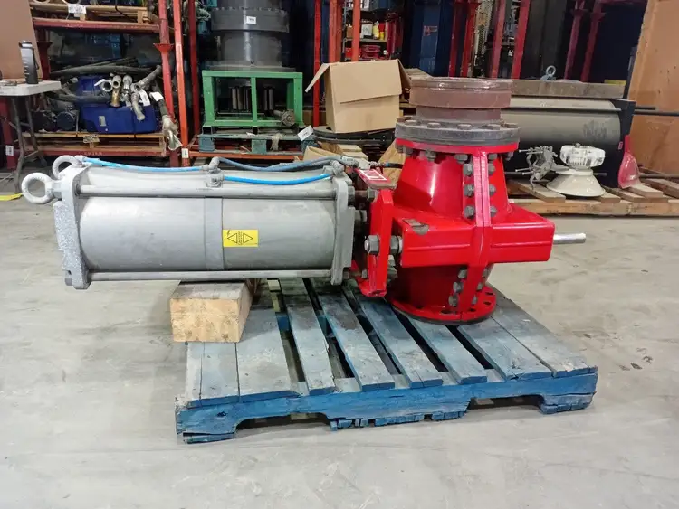 Used LAROX _UNKNOWN_ Valves/Fittings British Columbia CA | Lenmark #418088