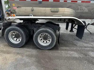 Used 1999 POLAR _UNKNOWN_ Tanker Trailers Indiana US | Lakeshore Equipment Sales #1546611