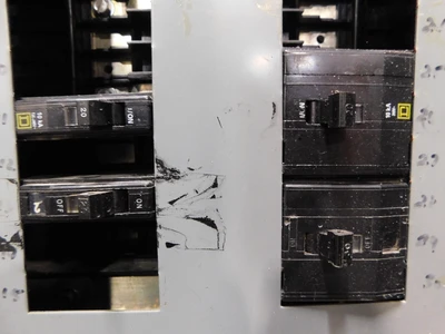 Used Square D NQ0D430L400 Electrical Panels Ohio US | Equipment Recovery Corp. #1330138