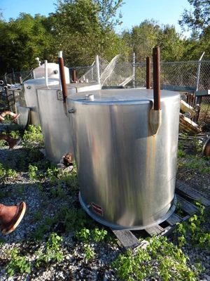 308 Gallon 304 Stainless Vertical Tank