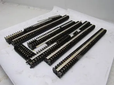 TGA-30 600V Rail Mount Terminal Block Connectors Lot Of 230+