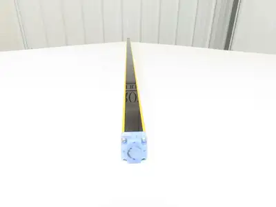 Schmersal SLC440COM-R-1290-14 Safety Light Curtain Receiver Only