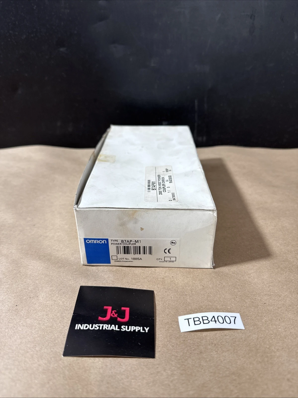 NEW Omron B7AP-M1