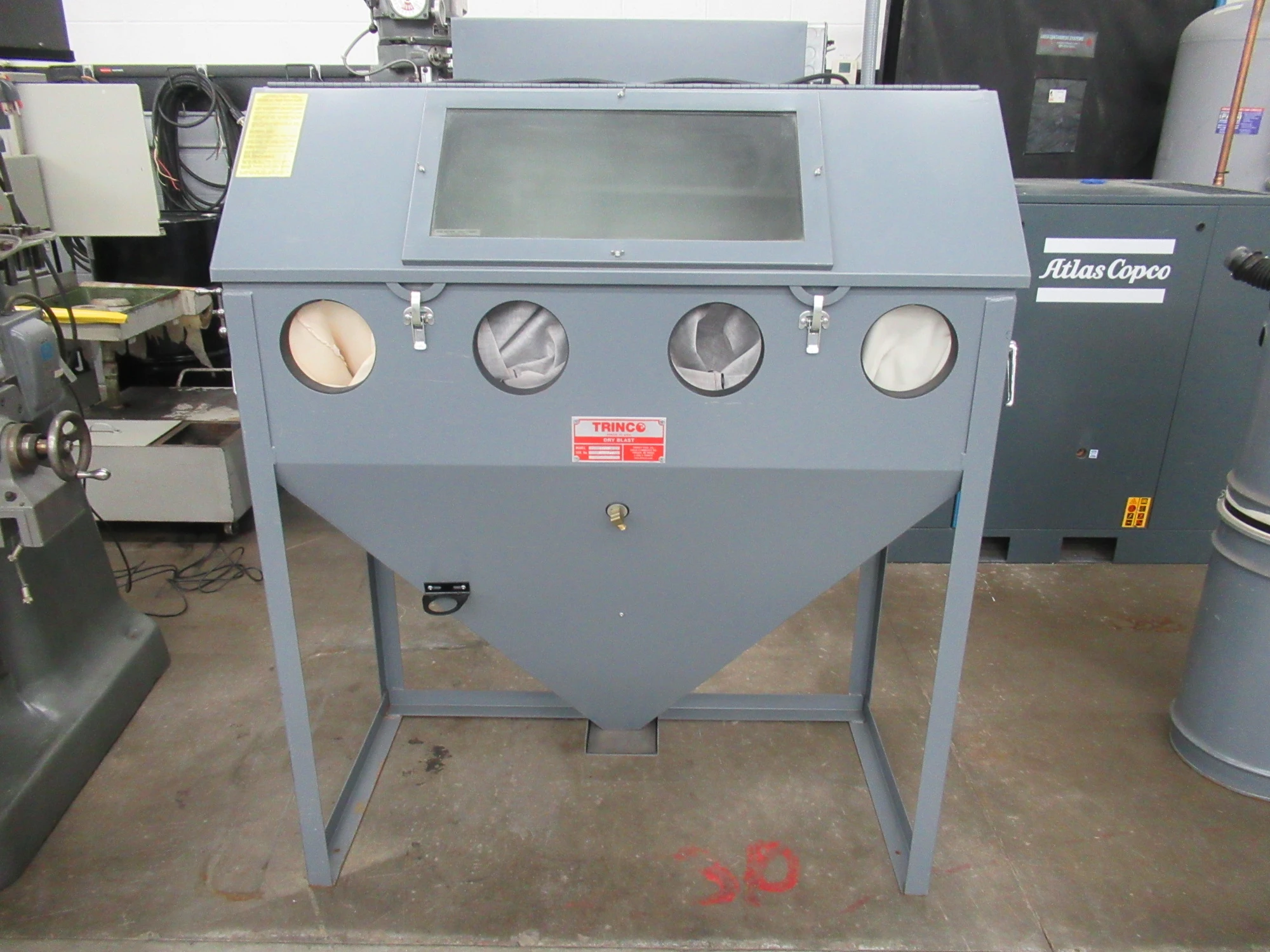 USED TRINCO DRY-BLAST 48/BP