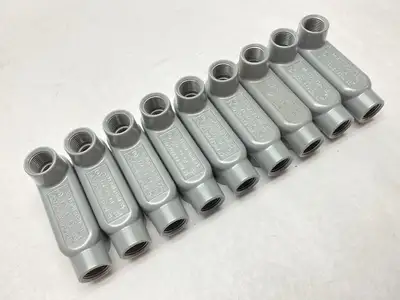 USED APPLETON ELECTRIC ALUMINUM LB-TYPE CONDUIT BODY 1/2" LOT OF 9