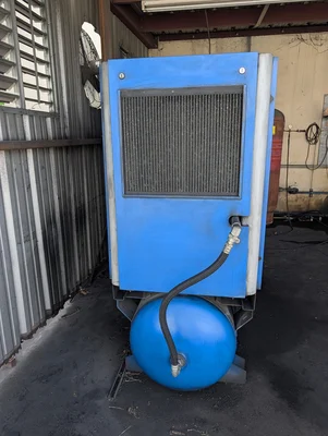 Used _UNKNOWN_ _UNKNOWN_ Rotary Screw & Sliding Vane Air Compressors Texas US | IRS Auction #1320736