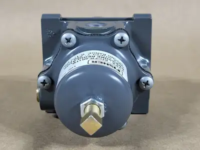 NEW FISHER 67CFR-601TB