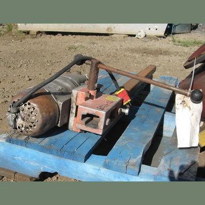 USED BLACK & DECKER 748 - TYPE B (FORMALLY KNOWN AS DEWALT DW194 - CURRENTLY CORE BOSS CB748)
