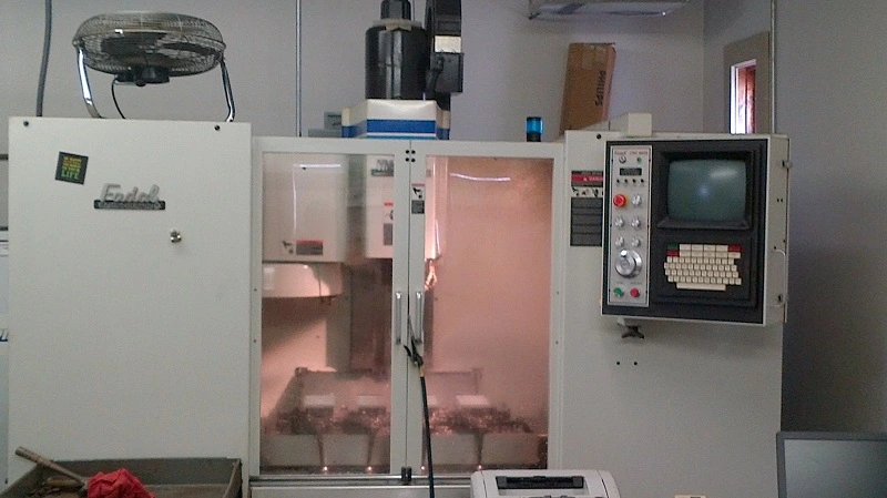 USED 1996 FADAL VMC3016