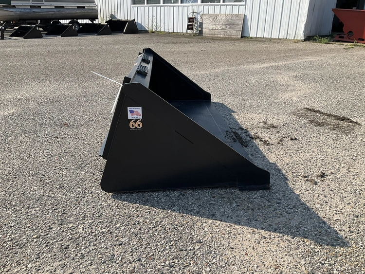 Used TOMAHAWK 66" SMOOTH BUCKET Skid Steer Buckets Michigan US | Miedema Asset Management Group #1342297