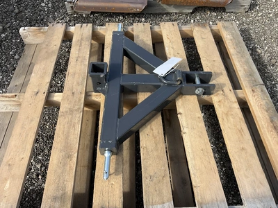 Used WOLVERINE TQH-26-01C TRAILER RECEIVER HITCH ADAPTER Hitches Michigan US | Miedema Asset Management Group #1487898
