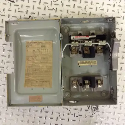 USED SIEMENS F351
